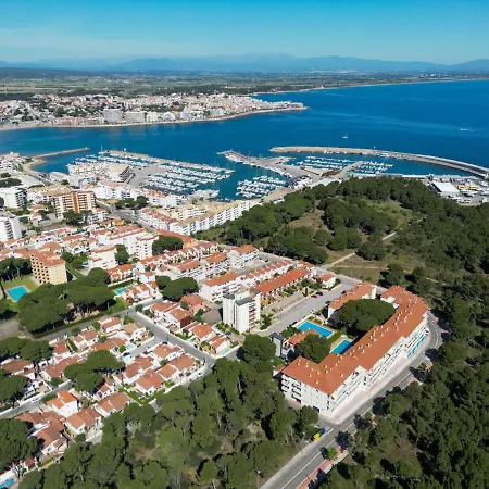 Apartment Magda Park B21 *